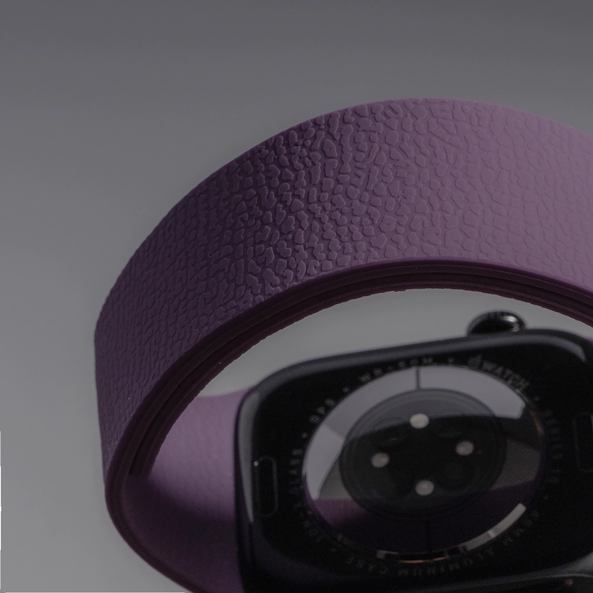 Textured Silicone Magnetic Watch Band — Ultra-Comfortable & Distinctive 19